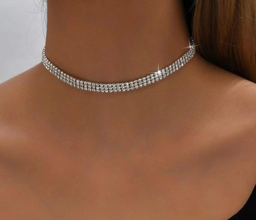 Collier strass