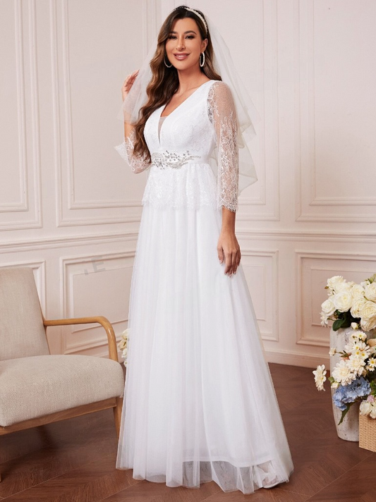 Robe de mariée princesse bustier strass avec traîne